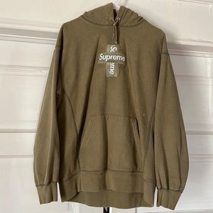 Supreme Cross Box Logo Hoodie